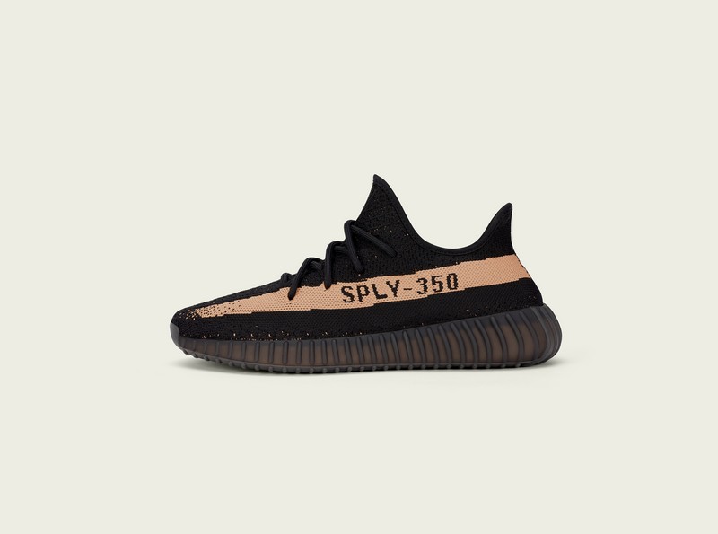 adidas plus KANYE WEST simultaneously release three YEEZY BOOST 350 V2 styles 